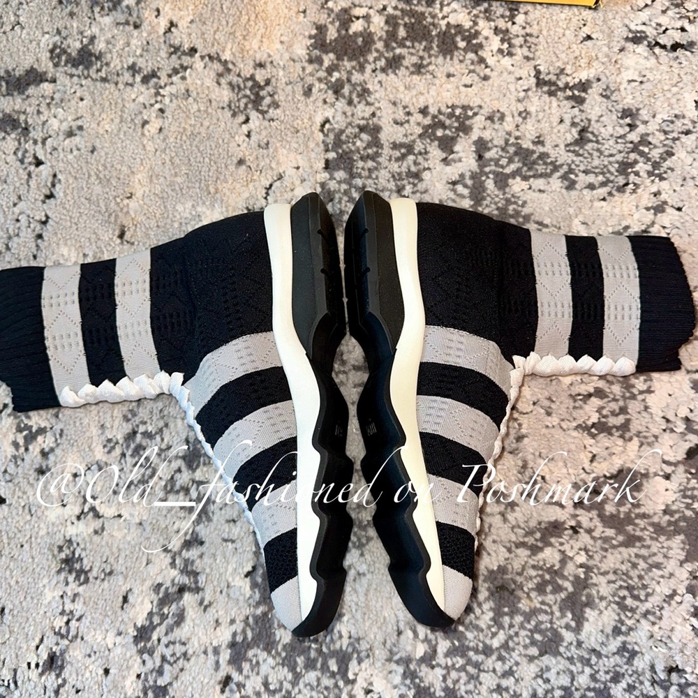 ASO Blac Chyna 🎬 - NWOT FENDI High Top Sock Sneakers - Picture 12 of 17